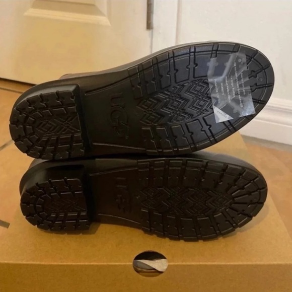 UGG Sienna Matter Women Black Rain Boots - Picture 3 of 6